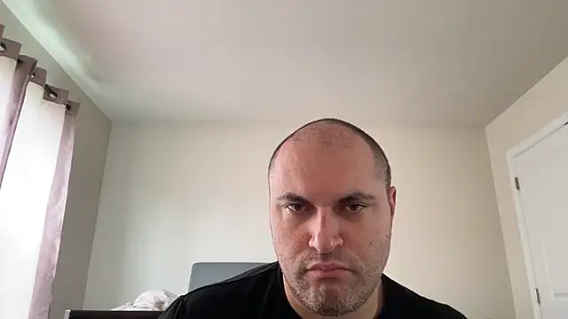 SluggishChase99 online show from 05-13-26, 01:52