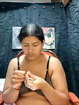 Snapshot of Pamela2003 chatting on 12-12-24, 01:39 Pamela2003 online show from 12-12-24, 01:39