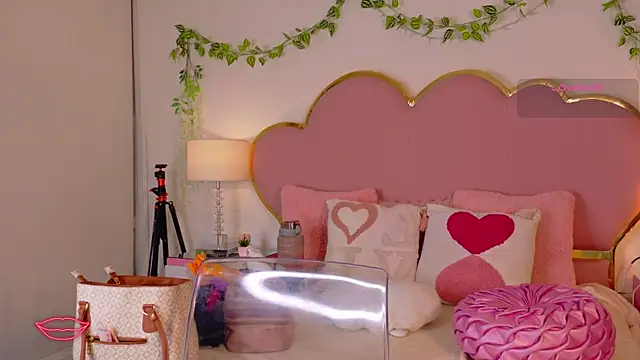 EmmaCrush online show from 01-07-26, 09:17