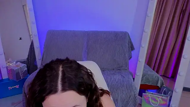 Hayle Hill online show from 01-09-25, 02:11