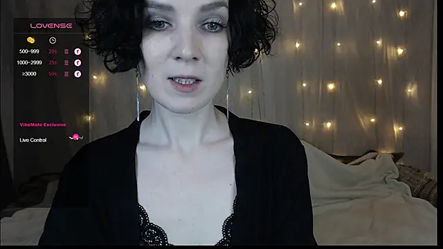 TinaWince online show from 12-28-24, 04:51