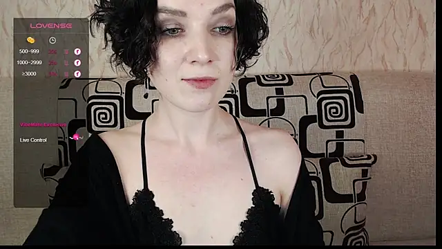 TinaWince online show from 03-20-25, 09:48