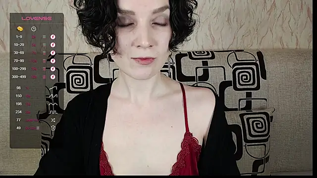 TinaWince online show from 03-21-25, 06:05