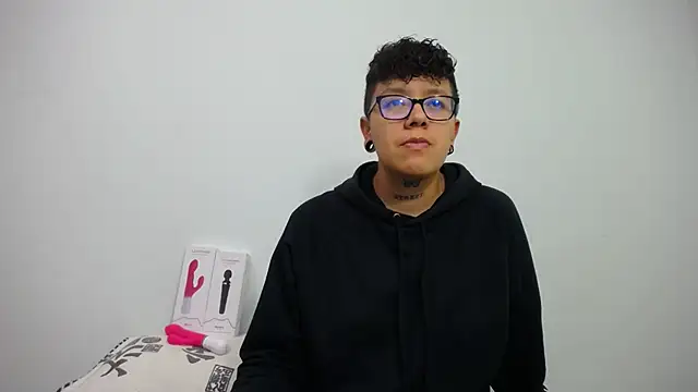 alex noa online show from 02-22-25, 07:14