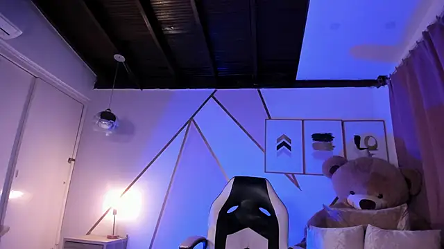 maye wells online show from 02-12-25, 05:37