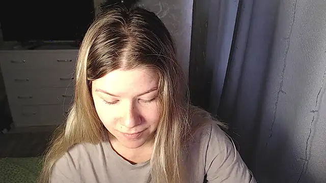 Snapshot of MelissaXKinky chatting on 01-16-25, 08:22 MelissaXKinky online show from 01-16-25, 08:22
