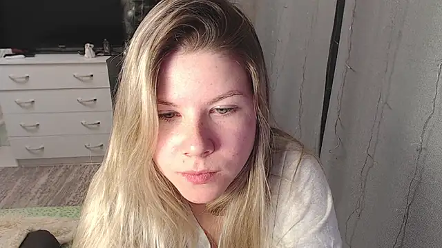 Snapshot of MelissaXKinky chatting on 01-24-25, 05:00 MelissaXKinky online show from 01-24-25, 05:00