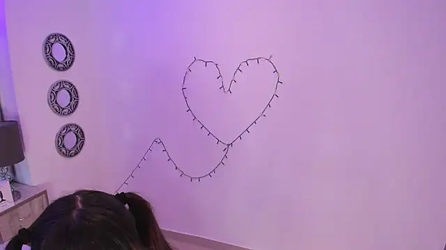 Snapshot of Charlotte_Myers chatting on 01-28-25, 02:53 Charlotte Myers online show from 01-28-25, 02:53