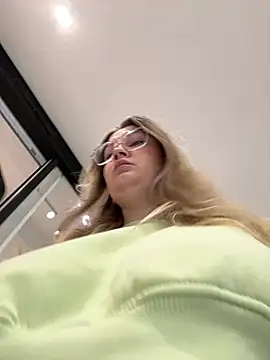 Teya moon  online show from 02-09-26, 04:00