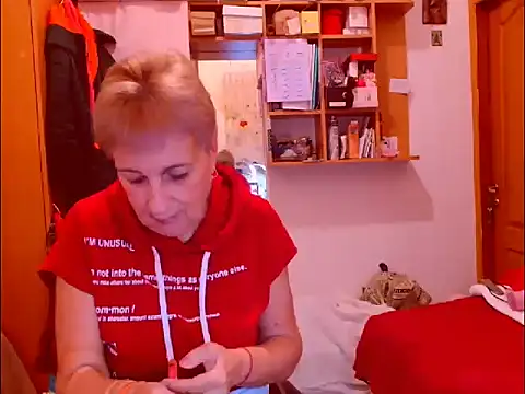 Victoria5643 online show from 10-08-25, 03:42