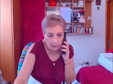 Victoria5643 online show from 10-12-25, 06:34