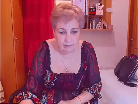 Victoria5643 online show from 12-19-25, 02:57