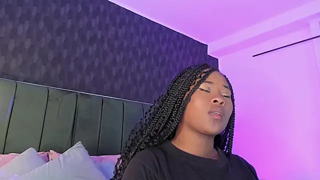 Anneth  M online show from 12-12-24, 07:37