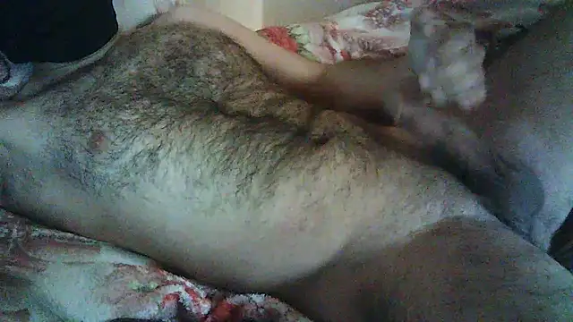 Snapshot of Hairyarabguy chatting on 02-06-25, 10:04 Hairyarabguy online show from 02-06-25, 10:04