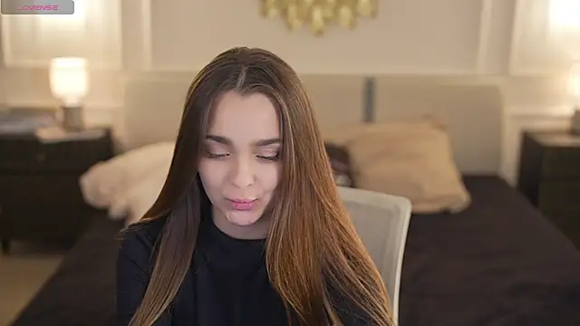 Lana Pulse online show from 10-21-25, 03:13