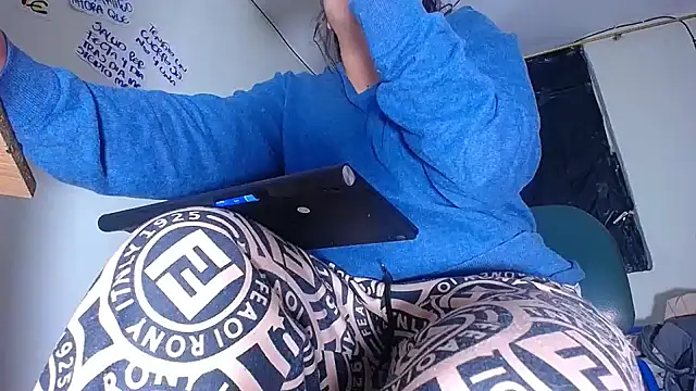 hairy pussywet online show from 07-10-26, 05:12
