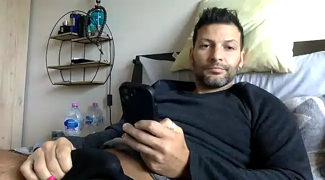 Snapshot of goroasroma90 chatting on 12-04-24, 09:51 goroasroma90 online show from 12-04-24, 09:51