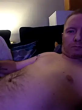 walker1979 online show from 11-26-25, 02:23