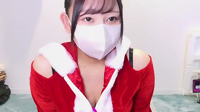 Snapshot of YUTSU_KI chatting on 12-19-24, 04:57 YUTSU KI online show from 12-19-24, 04:57