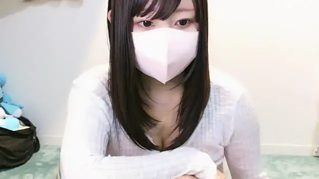 Snapshot of YUTSU_KI chatting on 03-22-25, 05:20 YUTSU KI online show from 03-22-25, 05:20