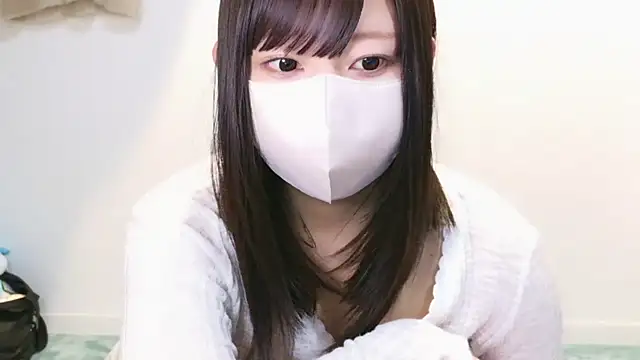 Snapshot of YUTSU_KI chatting on 03-22-25, 08:37 YUTSU KI online show from 03-22-25, 08:37