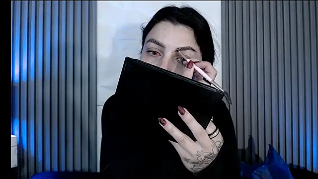 Snapshot of sophy_rock chatting on 10-07-25, 02:14 sophy rock online show from 10-07-25, 02:14