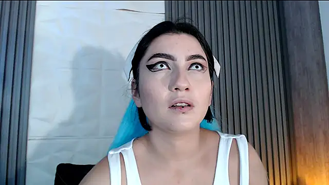 Snapshot of sophy_rock chatting on 10-09-25, 03:21 sophy rock online show from 10-09-25, 03:21