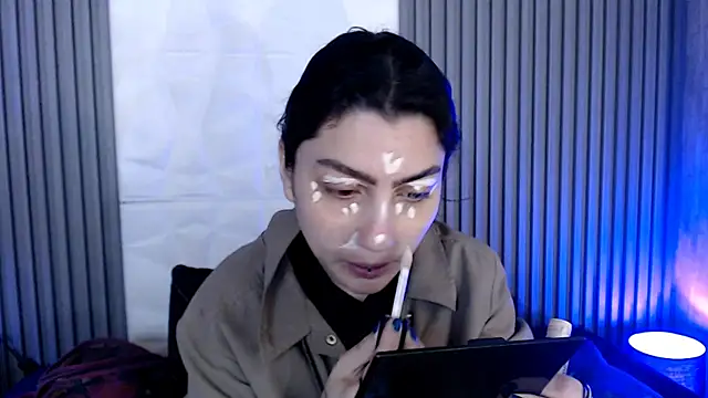 Snapshot of sophy_rock chatting on 10-14-25, 03:02 sophy rock online show from 10-14-25, 03:02