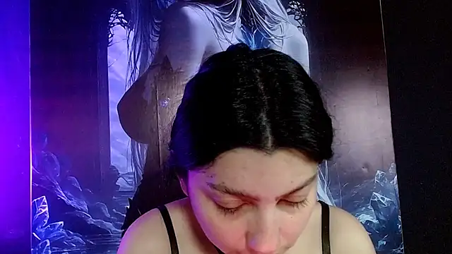 Snapshot of sophy_rock chatting on 03-09-26, 01:48 sophy rock online show from 03-09-26, 01:48