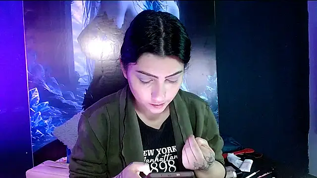 Snapshot of sophy_rock chatting on 03-28-26, 06:40 sophy rock online show from 03-28-26, 06:40