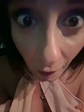 therealbeverlycious online show from 12-28-24, 08:47