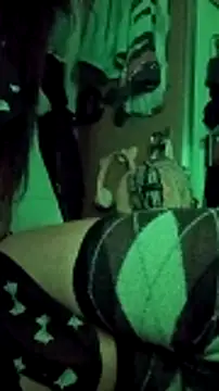 Snapshot of whitetrashdirtyslut chatting on 12-21-25, 10:00 whitetrashdirtyslut online show from 12-21-25, 10:00