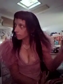 Snapshot of whitetrashdirtyslut chatting on 04-10-26, 01:49 whitetrashdirtyslut online show from 04-10-26, 01:49