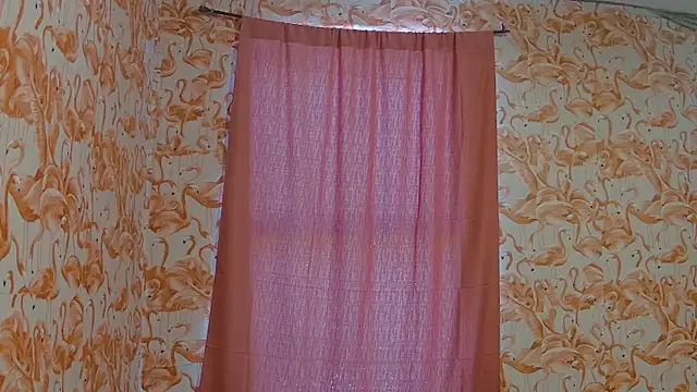 strawberrysmoothie online show from 10-14-25, 06:42