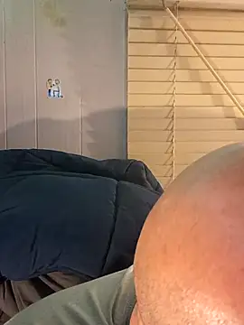 Spunonymous online show from 09-29-25, 03:22