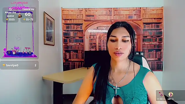 Snapshot of khiara_moretti chatting on 12-17-24, 01:39 khiara moretti online show from 12-17-24, 01:39