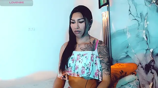 Snapshot of khiara_moretti chatting on 10-03-25, 11:07 khiara moretti online show from 10-03-25, 11:07