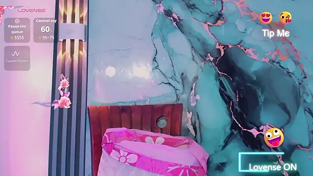 khiara moretti online show from 02-09-26, 11:36