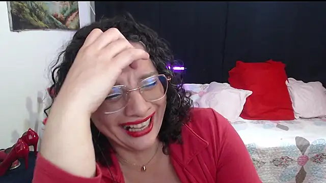 Snapshot of Aleja_Gonzales chatting on 04-24-26, 02:36 Aleja Gonzales online show from 04-24-26, 02:36