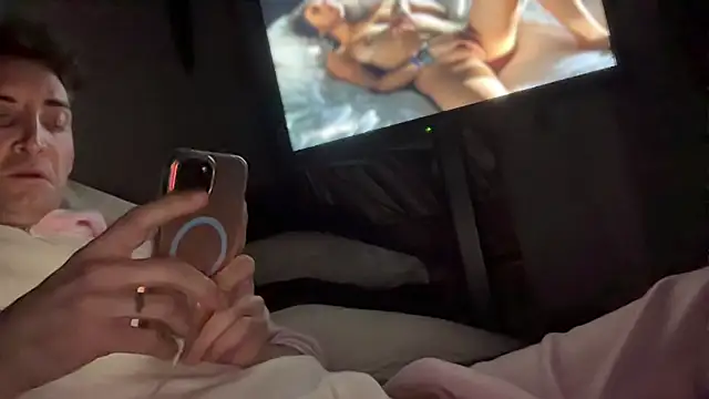 Snapshot of shyheterocurious chatting on 02-22-26, 12:45 shyheterocurious online show from 02-22-26, 12:45