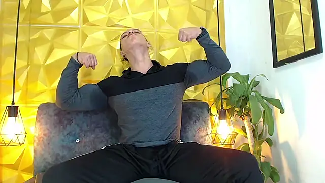 Baxter Dex online show from 12-17-24, 04:01