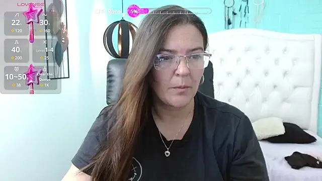 MsJossie online show from 02-07-25, 03:23