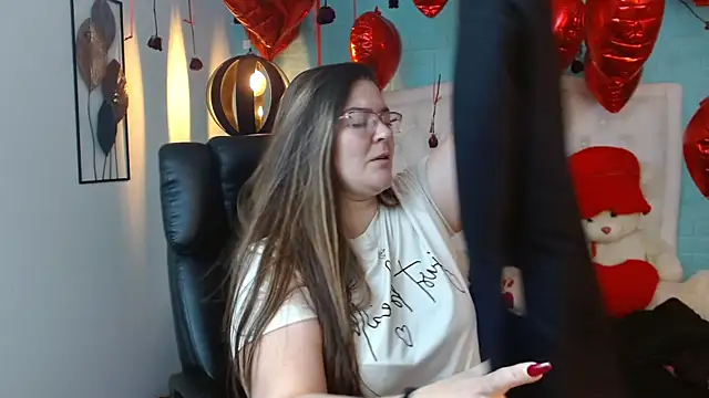 Snapshot of MsJossie chatting on 02-19-26, 03:46 MsJossie online show from 02-19-26, 03:46