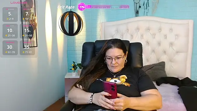 Snapshot of MsJossie chatting on 04-07-26, 03:40 MsJossie online show from 04-07-26, 03:40