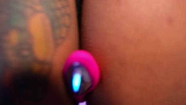 Snapshot of YourMandy chatting on 01-09-26, 07:15 YourMandy online show from 01-09-26, 07:15