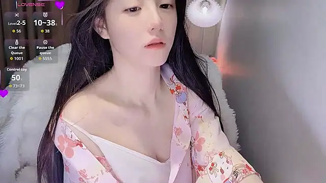 Snapshot of Duomiz chatting on 09-10-25, 09:31 Duomiz online show from 09-10-25, 09:31