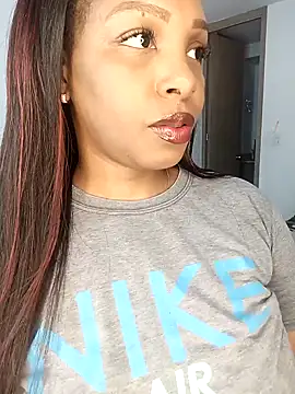 Snapshot of kitty__blackgl chatting on 02-03-25, 10:25 kitty blackgl online show from 02-03-25, 10:25