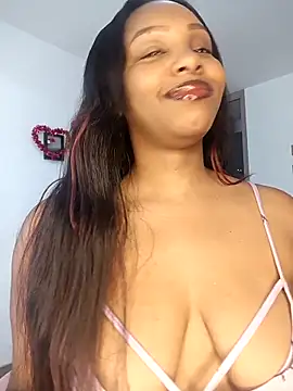 Snapshot of kitty__blackgl chatting on 02-18-25, 11:55 kitty blackgl online show from 02-18-25, 11:55