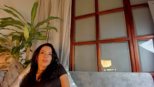 Capriijonesxxx online show from 02-09-25, 11:58