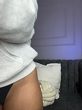 GabriellaFerrer online show from 02-02-26, 11:09